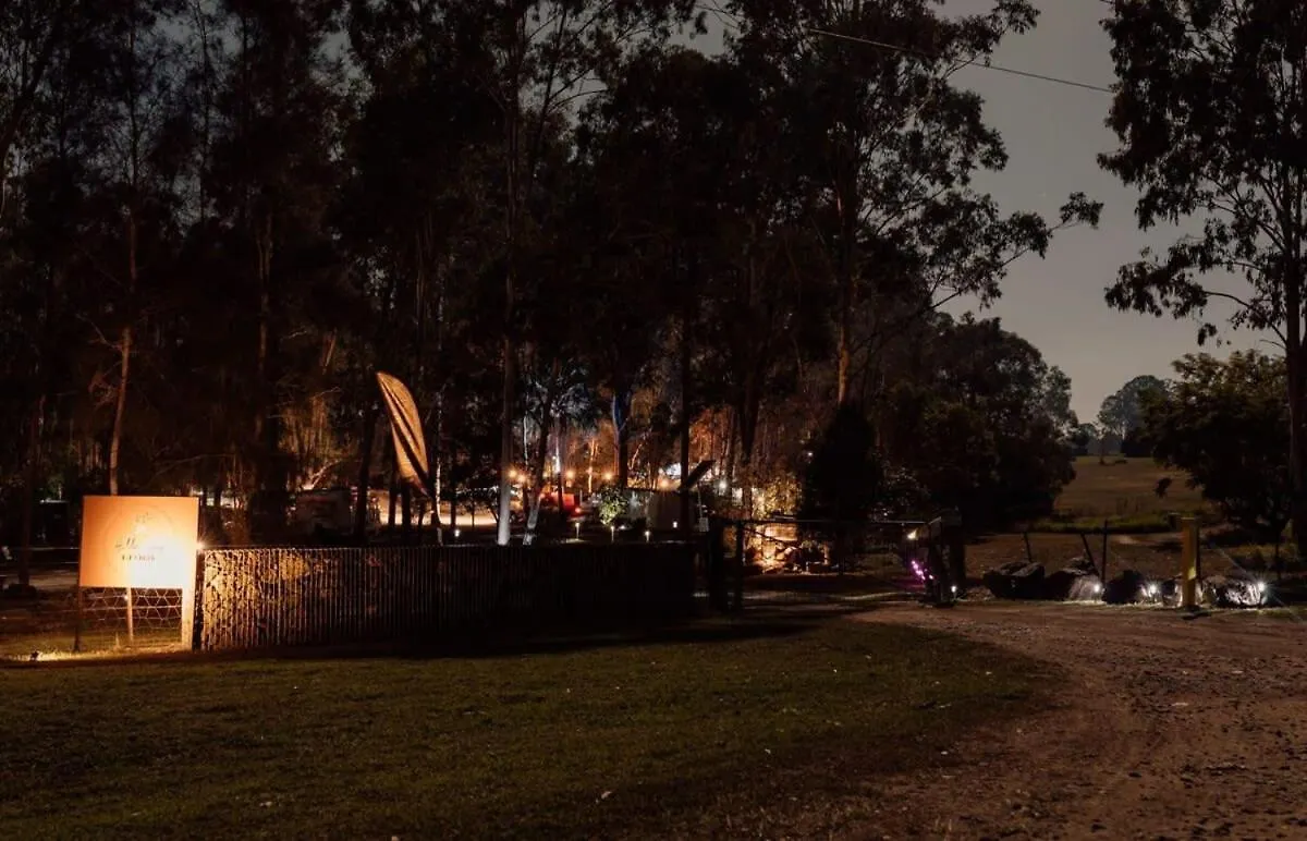 Hidden Camp Pie Creek 1 By Tiny Away Villa Gympie Holiday home